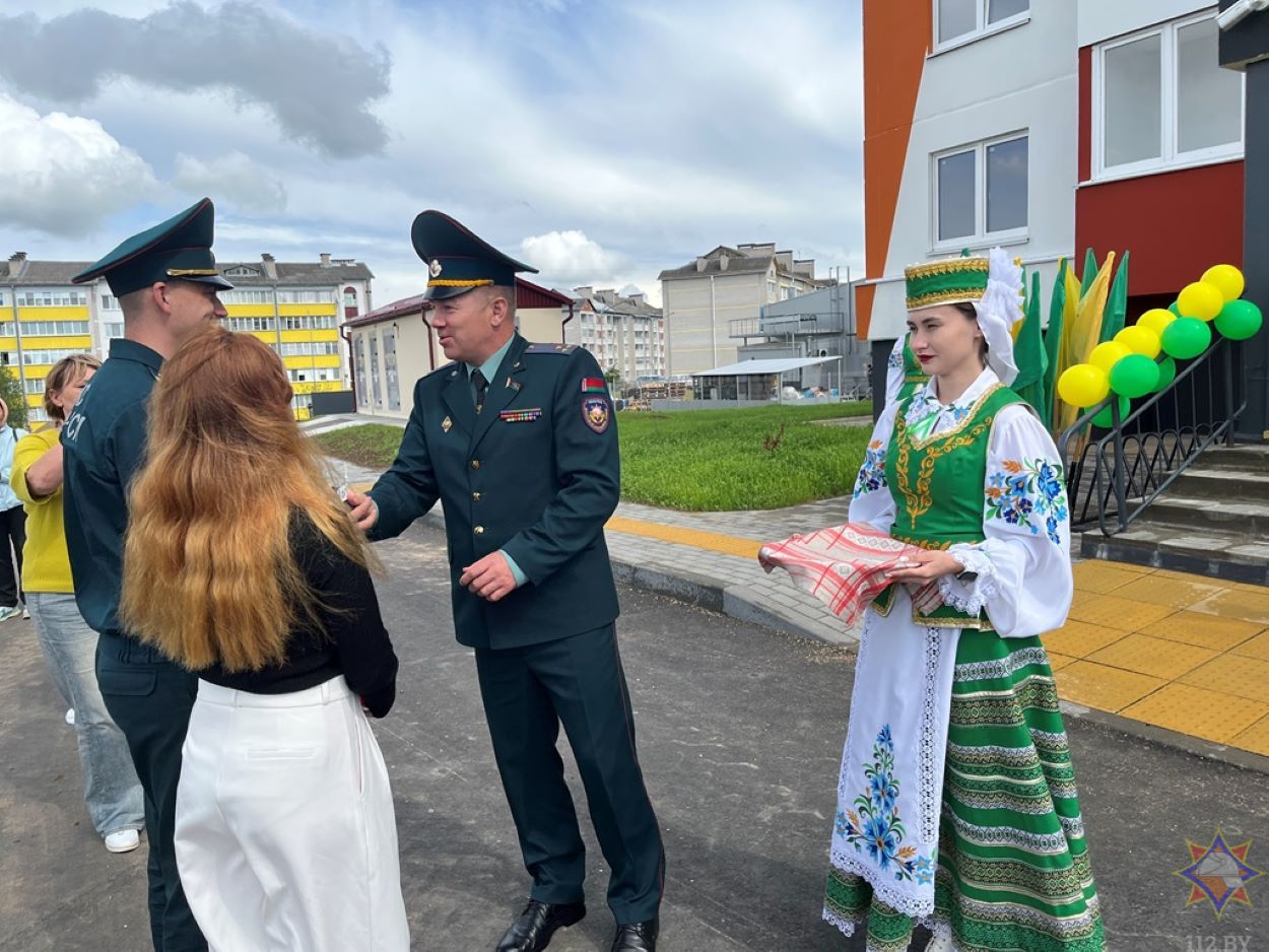 новоселье спасатели
