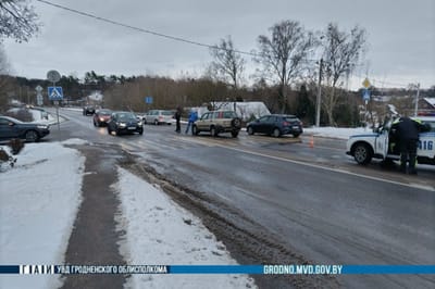 В Гродно автомобиль сбил женщину на пешеходном переходе
