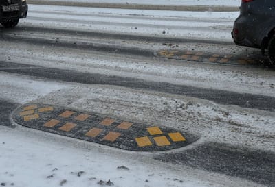 На дорогах Беларуси появились «берлинские подушки». Что за они?