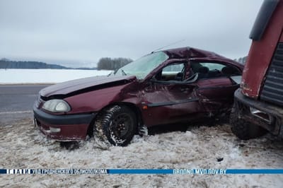В Островецком районе «Тойота» столкнулась с «МАЗом»