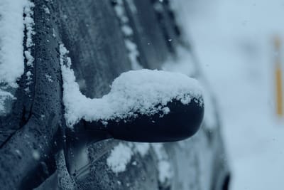 Заклинило двери или замки вашего автомобиля? Вот как быстро и легко их открыть