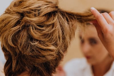 Вы неправильно моете волосы: так они не будут быстро жирнеть и выглядеть сухими