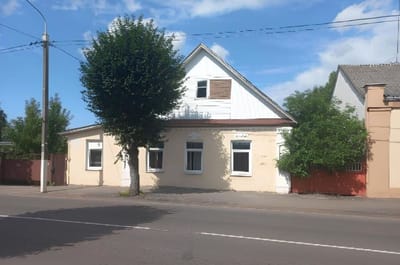 За здание университета в Слониме на торгах развернулась нешуточная борьба. За сколько купили?