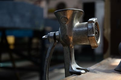 Как заточить нож от мясорубки? Оказывается, есть очень простой способ 