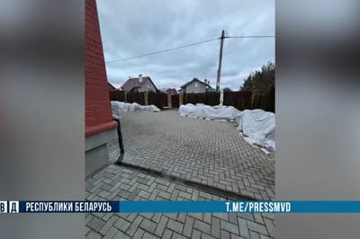 Двое работников стройорганизации воровали материалы и продавали жителям Гродненского района — им грозит до 12 лет