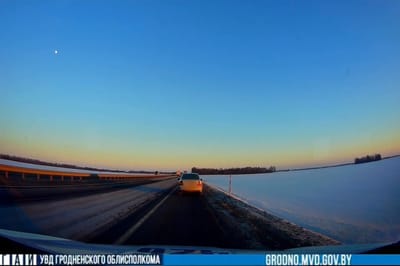 На трассе М-6 инспекторы ГАИ пришли на помощь женщине водителю с детьми