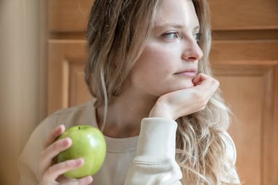 Съедаете яблоко каждый день — к чему это приведёт?