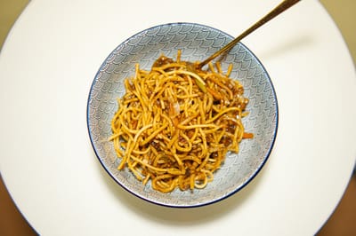 Плов из макарон: вкуснее, чем по-флотски, и готовится за 15 минут