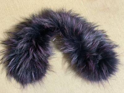 Не спешите выбрасывать ненужный меховой воротник — он станет отличным помощником в уборке