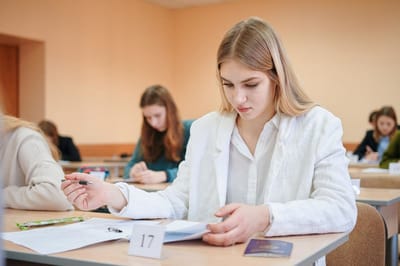 238 школьников набрали максимум на репетиции ЦЭ