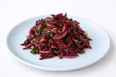 Свекольный салат, который стал семейным фаворитом