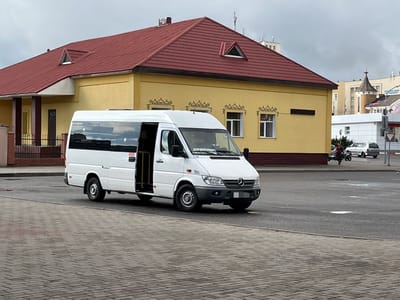 Может ли междугородний автобус собирать пассажиров по городу? Разбираемся в правилах