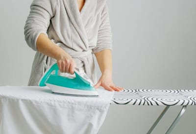 Как легко и быстро разгладить сильно помятые вещи