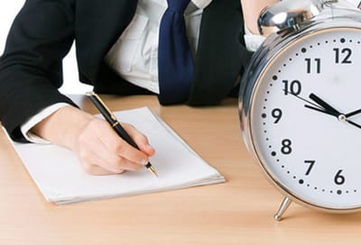 Может ли работодатель заставлять работать сверх графика при ненормированном дне?