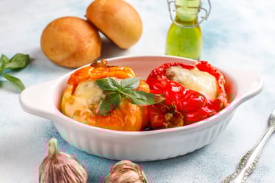 Какие помидоры полезнее для здоровья — тушёные или сырые?