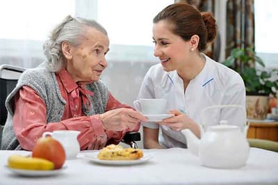  Заказать соцработника или няню в Беларуси стало проще