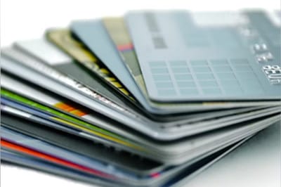 Карты Visa двух белорусских банков перестали работать в Европе