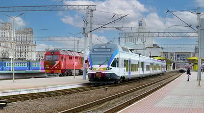 БЖД назначила 44 дополнительных поезда на апрельские и майские праздники