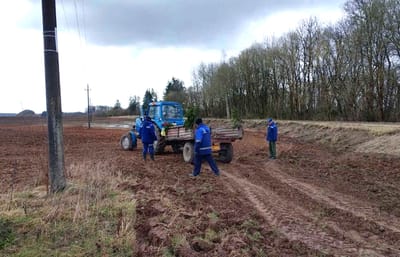 Сотрудники «Водоканал-Слоним» вышли на помощь аграриям