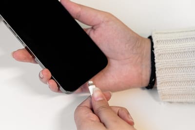 телефон не заряжается