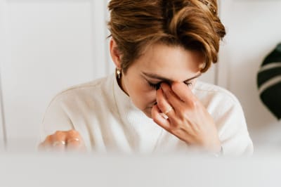 Этот психологический трюк снимет стресс и усталость за 30 секунд – попробуйте прямо сейчас