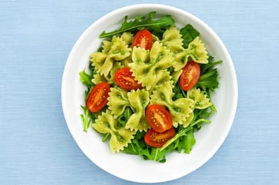 Этот салат — блюдо удачи и изобилия в год Красной Огненной Лошади 2026