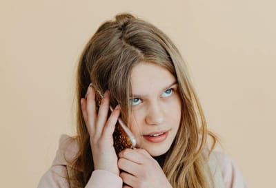 Мошенник позвонил 12-летней девочке. Но то, что она ответила, поставило обманщика в тупик