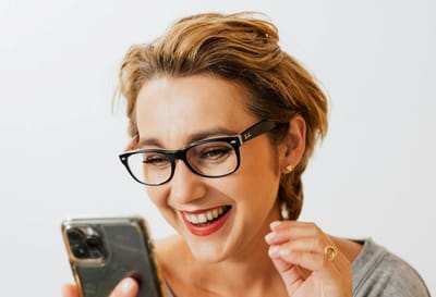 Позвонил мошенник, но после моей шутки в бешенстве бросил трубку первым