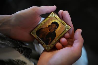 Прочтите с утра 4 декабря эту сильную молитву, чтобы Пресвятая Богородица защитила вас от зла