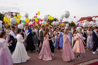 Салют, звёзды и световое шоу — выпускной в Слониме обещает насыщенную программу