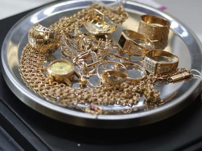 Сколько теперь стоит грамм золота: Минфин опубликовал новые цены