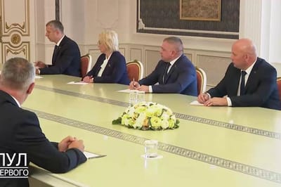 В Беларуси 16 чиновников получили новые посты