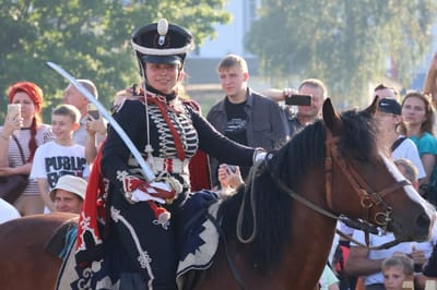 В Зельве оживают «Легендарные эпохи»: битвы, рыцари и огненное шоу