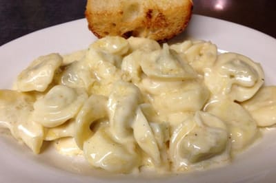 Забудьте о майонезе: три простых ингредиента, которые превратят пельмени в настоящий деликатес