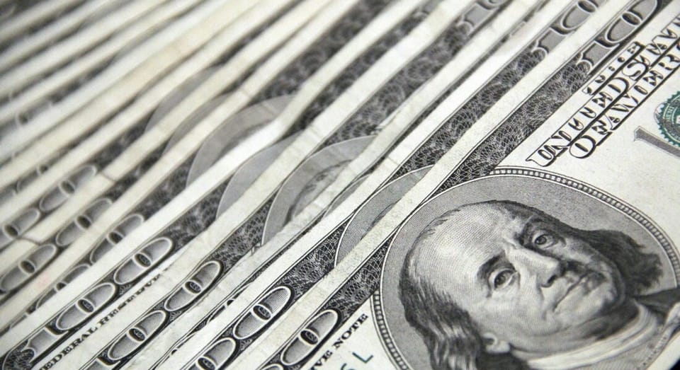 Курсы валют на 21 ноября — перед выходными валюты подешевели