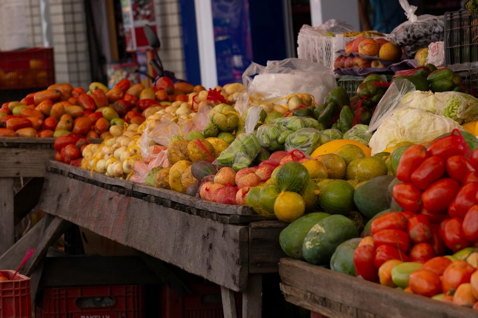 Продукты с тяжёлыми металлами, плесенью и запрещёнными красителями сняли с продажи в Беларуси