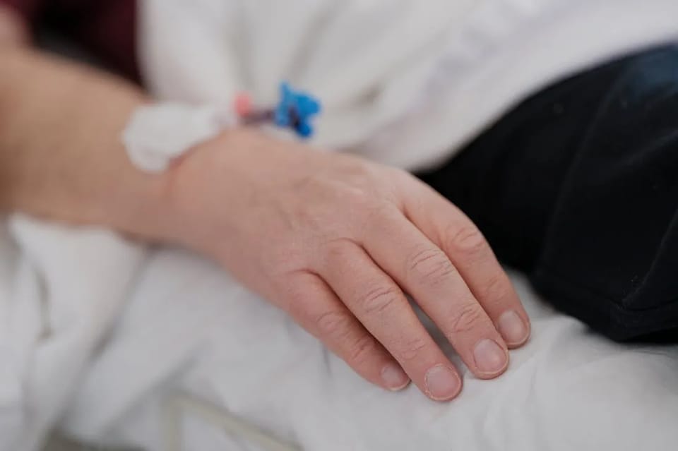 В больнице бабушка надиктовала завещание, но вечером скончалась. Имеет ли такое завещание юридическую силу?