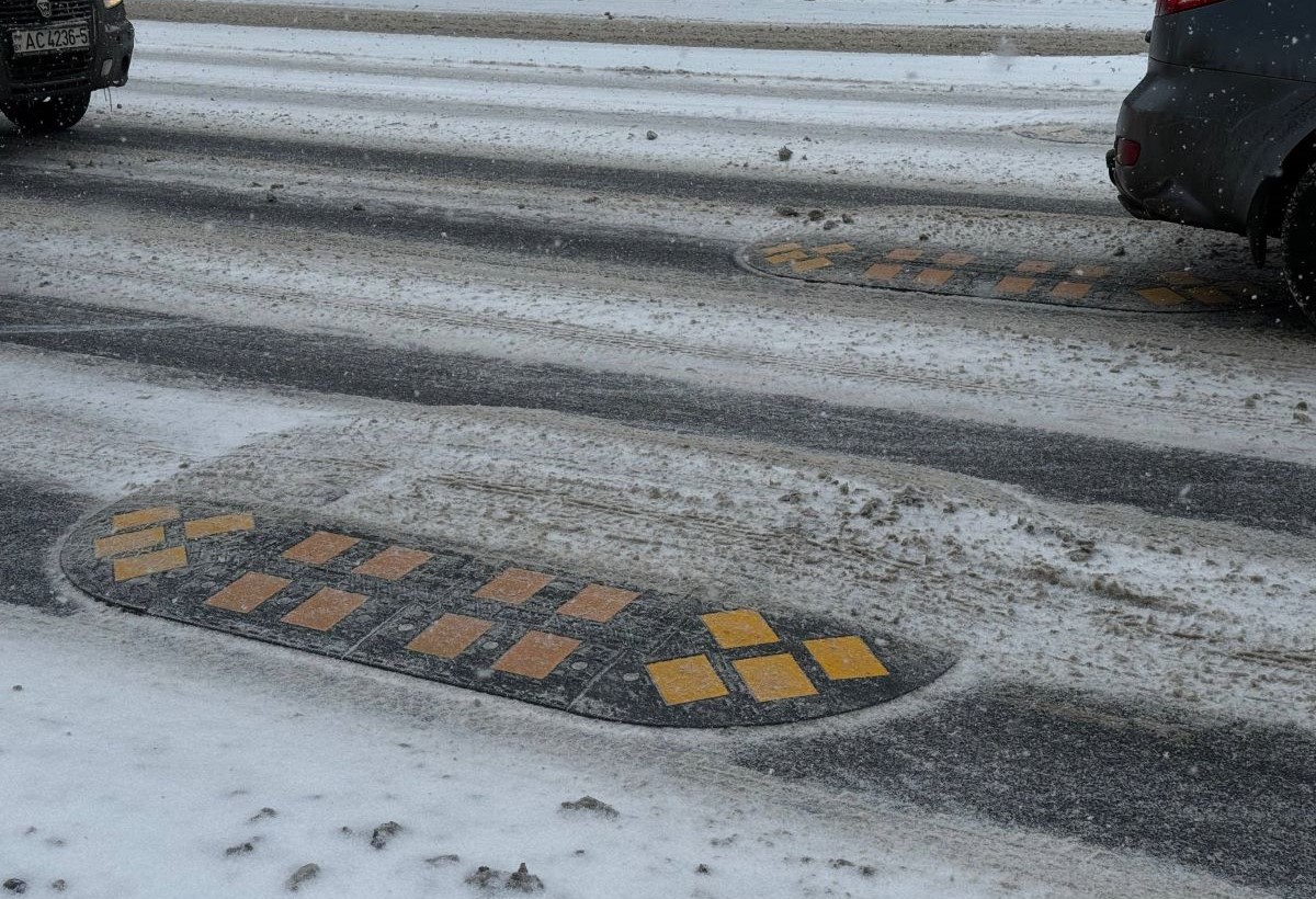 На дорогах Беларуси появились «берлинские подушки». Что за они?