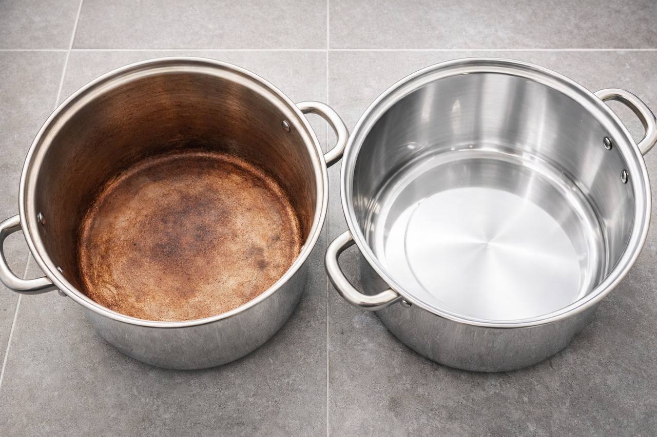 Как без труда вернуть кастрюле чистоту и блеск