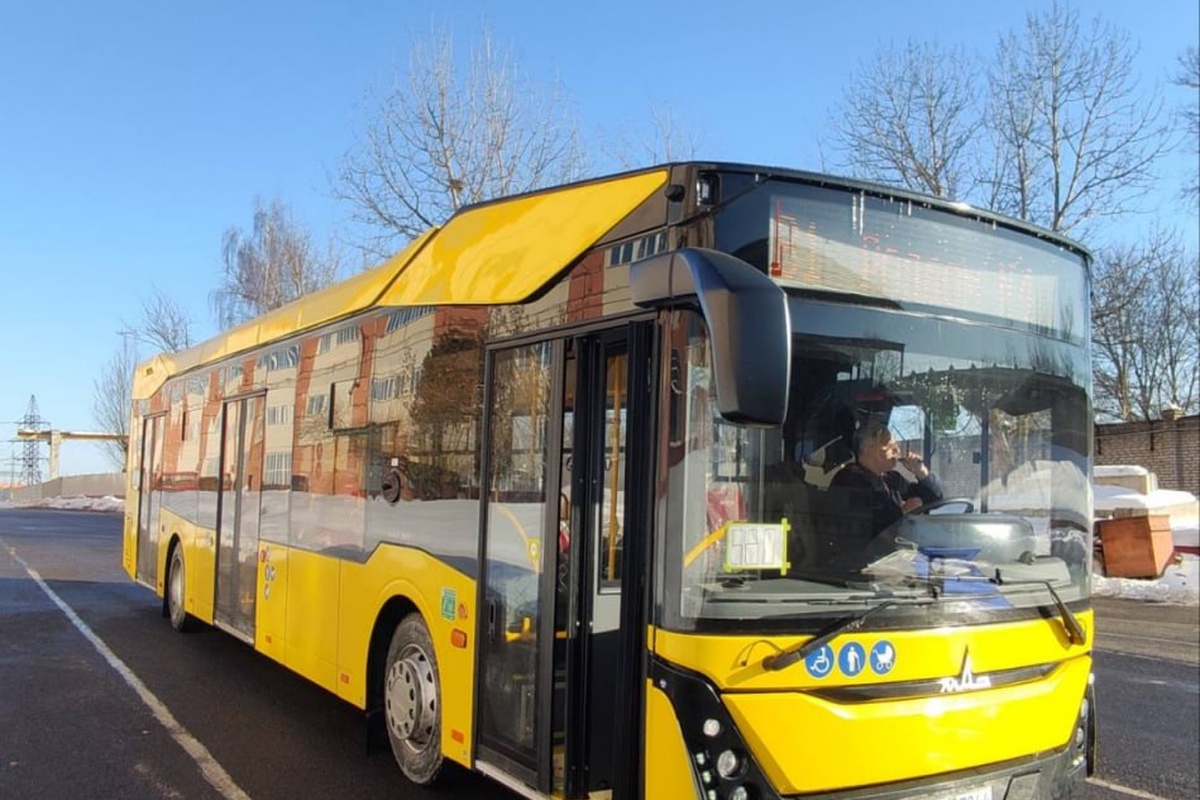 В Слониме автобусный парк №3 получил новый МАЗ для городских маршрутов
