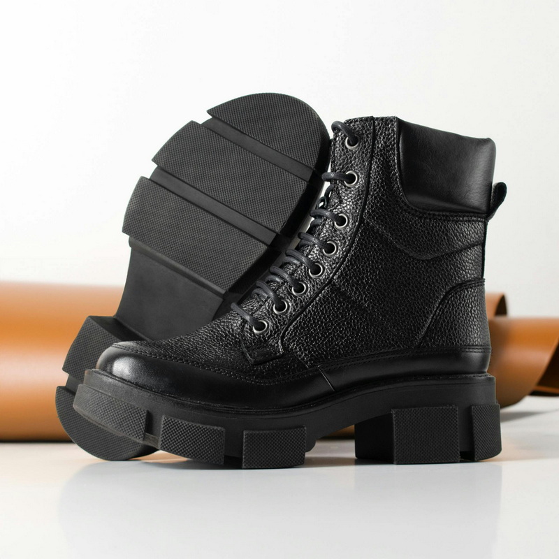 Обувной мастер подсказал, как убрать соль с обуви — простой способ, который действительно работает