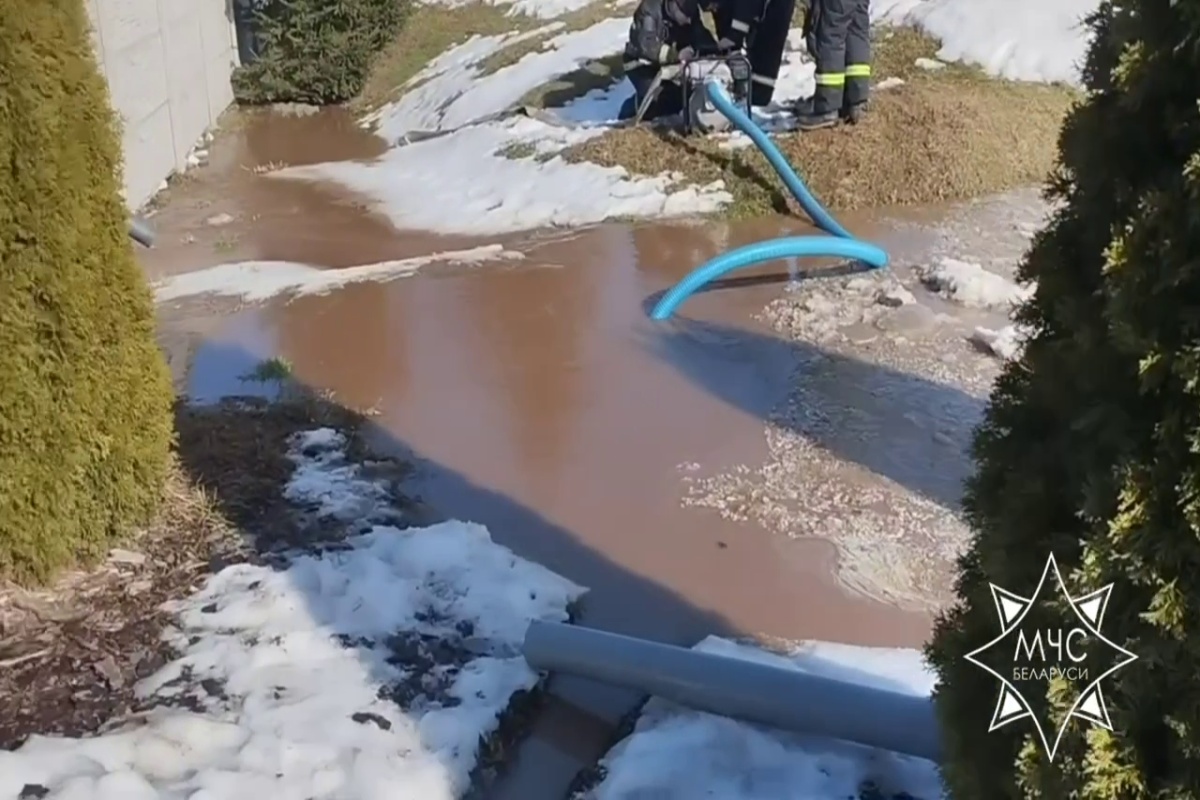 Девять подворий и два подвала подтоплены на Гродненщине