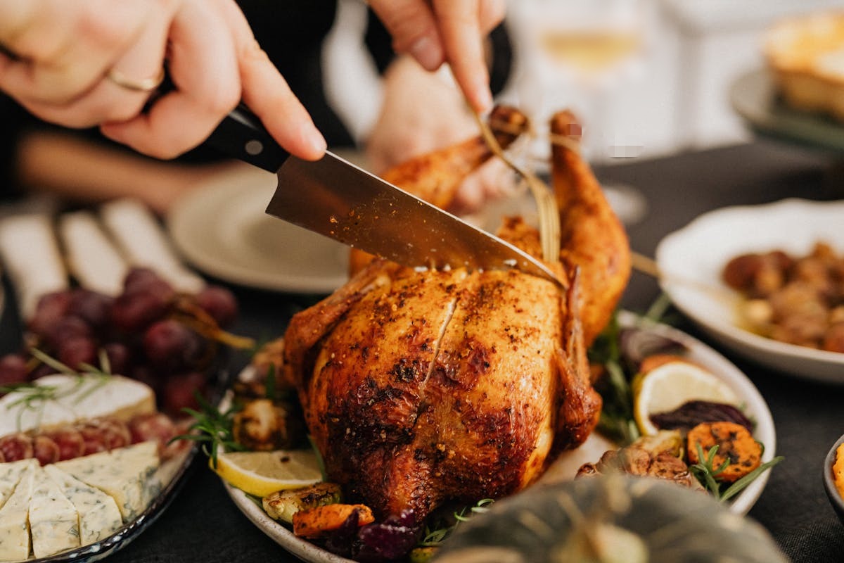 Как запечь самую сочную курицу: с идеальной корочкой и нежным мясом