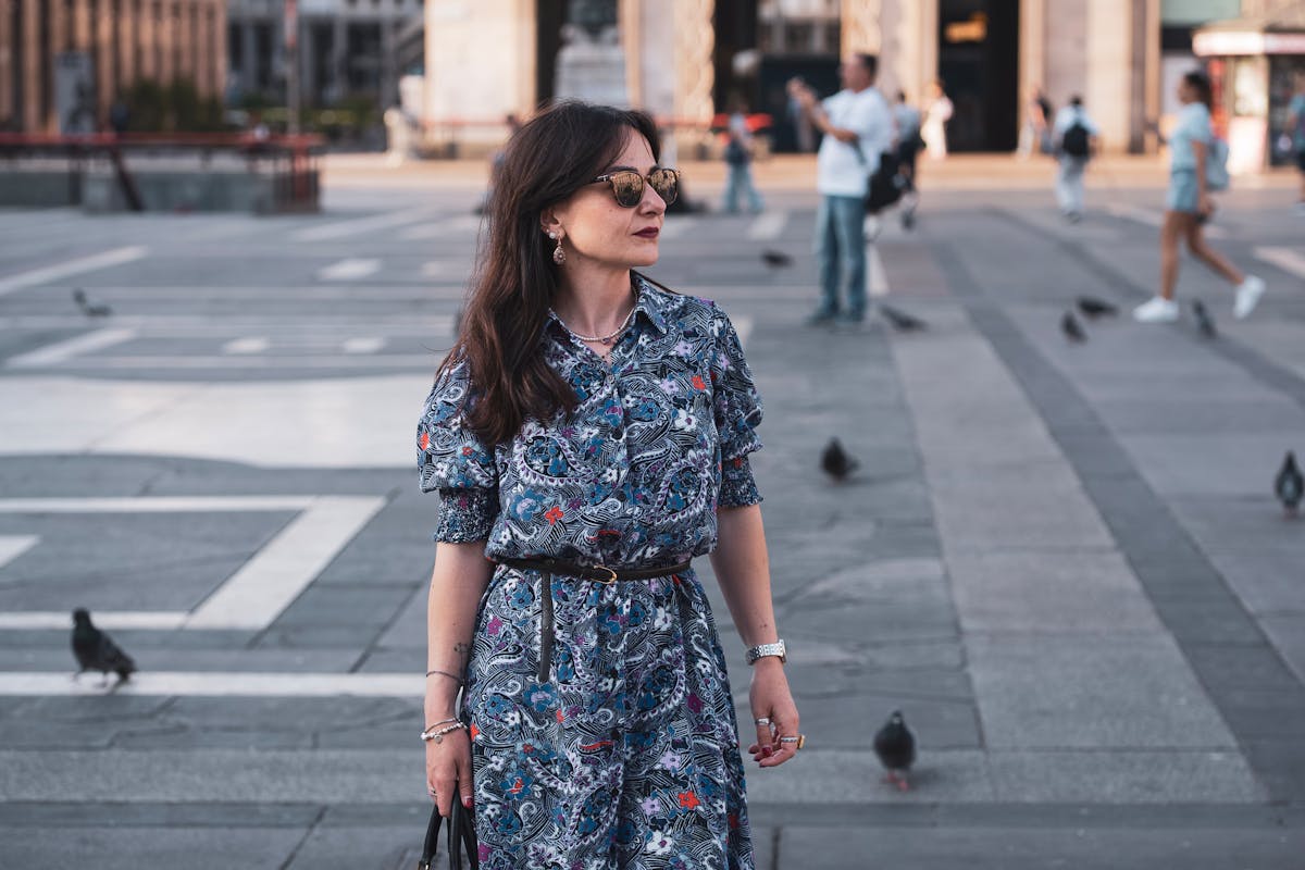 Секреты стиля для невысоких женщин: как визуально добавить сантиметров