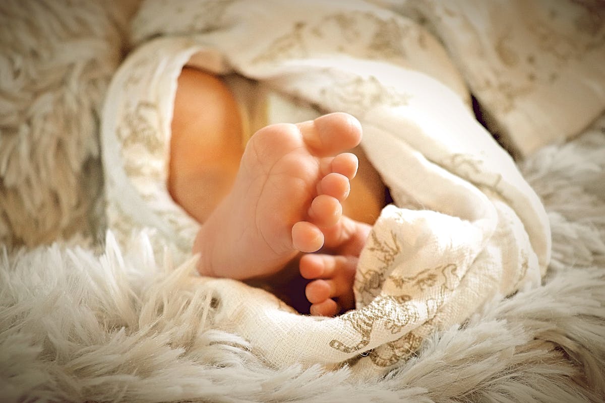 Такое имя зарегистрировали впервые: его для шестого ребенка родители выбирали месяц  