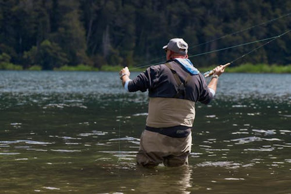 В Беларуси начинается сезонный запрет на рыбалку