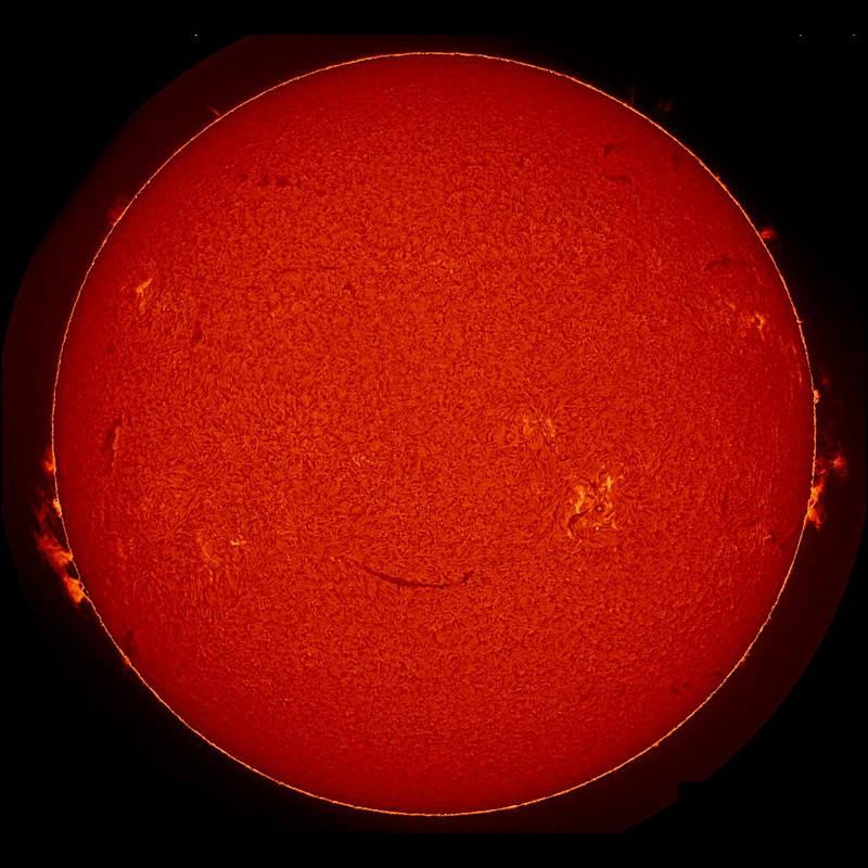 Солнце ударило по Земле: началась затяжная магнитная буря