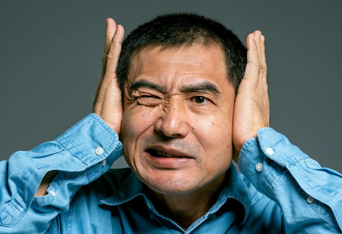 Шум в ушах не даёт уснуть? Решение может быть в вашей спальне