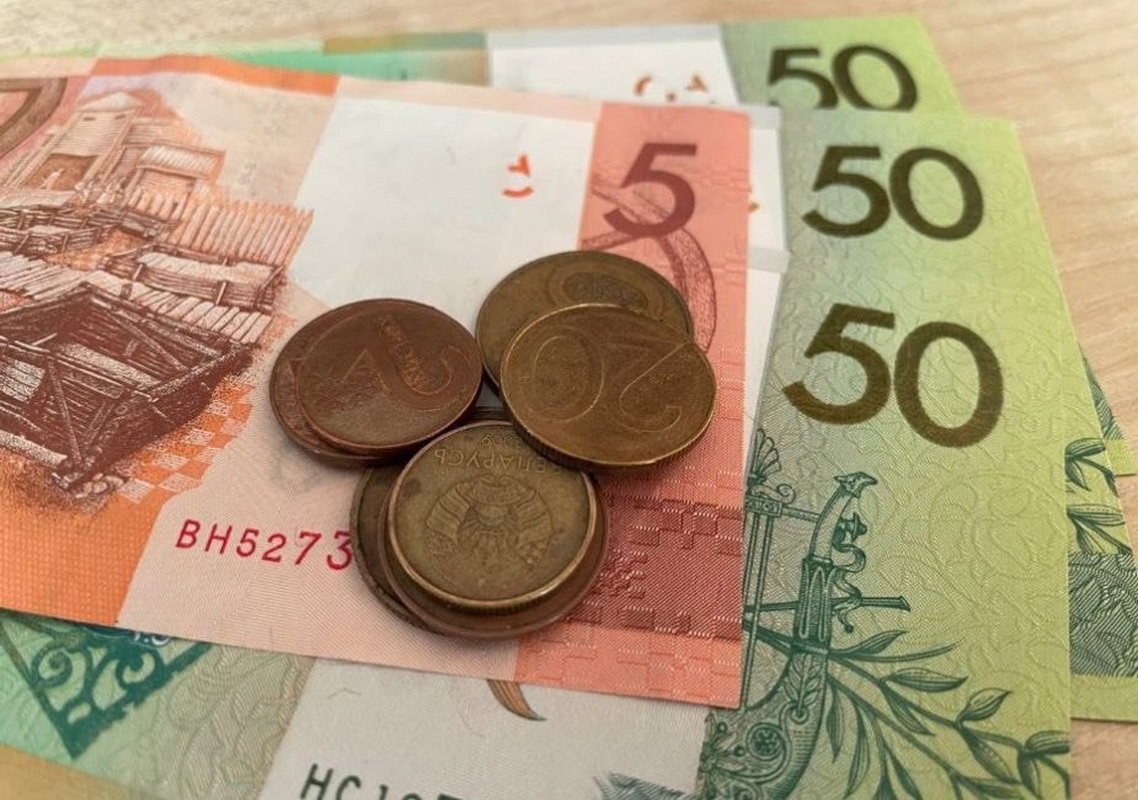 МАРТ рекомендовал 18 интернет-площадкам указывать цены в белорусских рублях