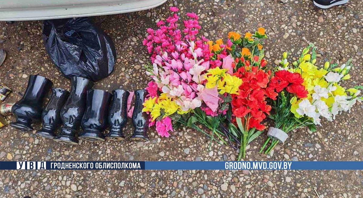 76-летний житель Слонима обворовывал дачи и похищал вазы с кладбища